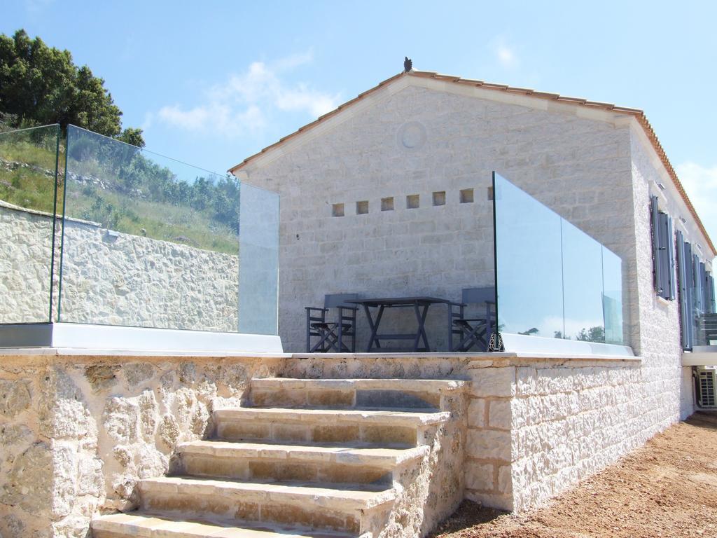 Kampaki Stone Houses อาโยส นิกีตัส ภายนอก รูปภาพ